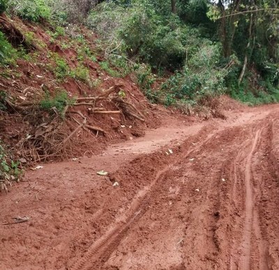 Estrada rural Pirapetinga 2