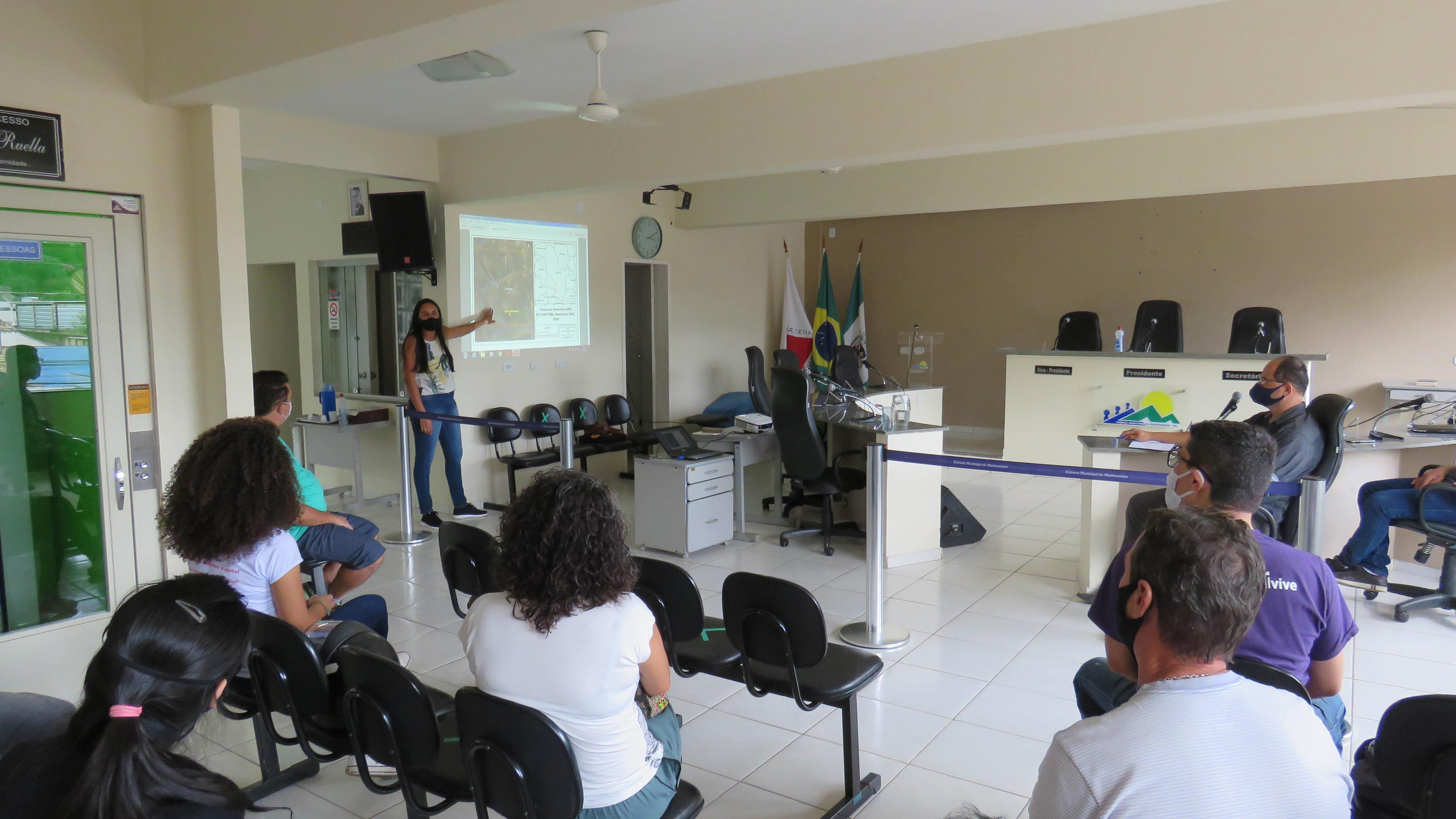 Reunião sobre mineradoras 2