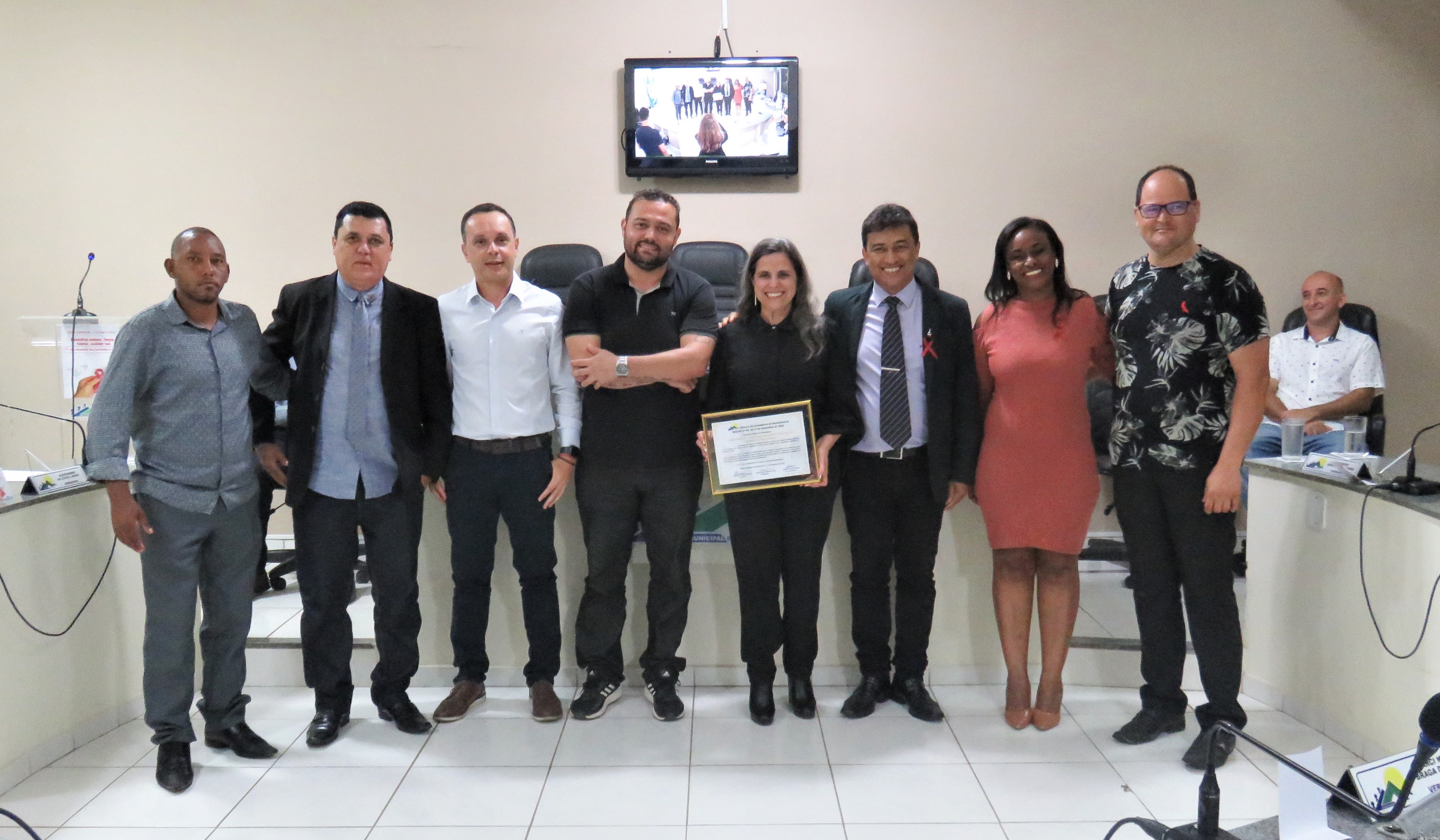 Deputada Estadual Celise Laviola foi homenageada na Câmara de Manhumirim