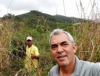 Vereador Benísio Arbuini começa plantio de árvores no Córrego dos Gracianos